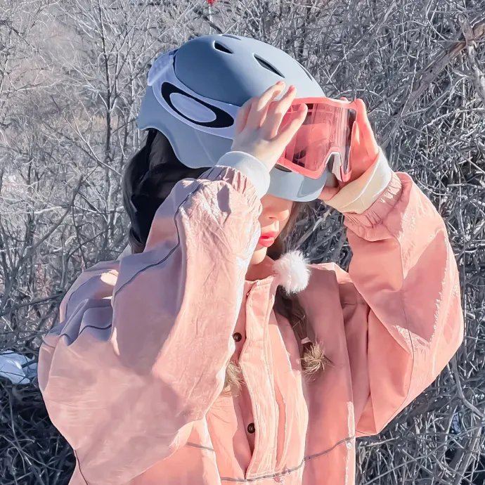 摇摇晃晃的人间